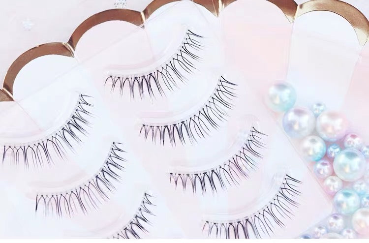 Dorisue Natural looking false eyelashes Short lashes Lightweight 4 eyelashes pack lashes pack