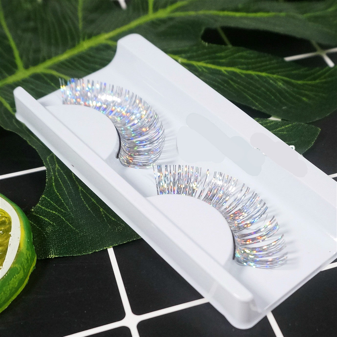 Dorisue Silver eyelashes Princess silver long colorful eyelashes Shiny Long and  silver-white  False Eyelashes Extension for Women Girls Halloween eyelashes silver P24